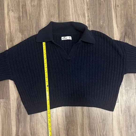 Hollister Easy Stitchy Polo Sweater - Picture 10 of 10